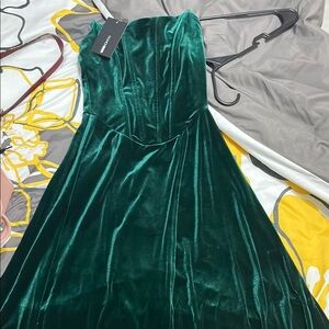 Elegant Green Velvet Dress